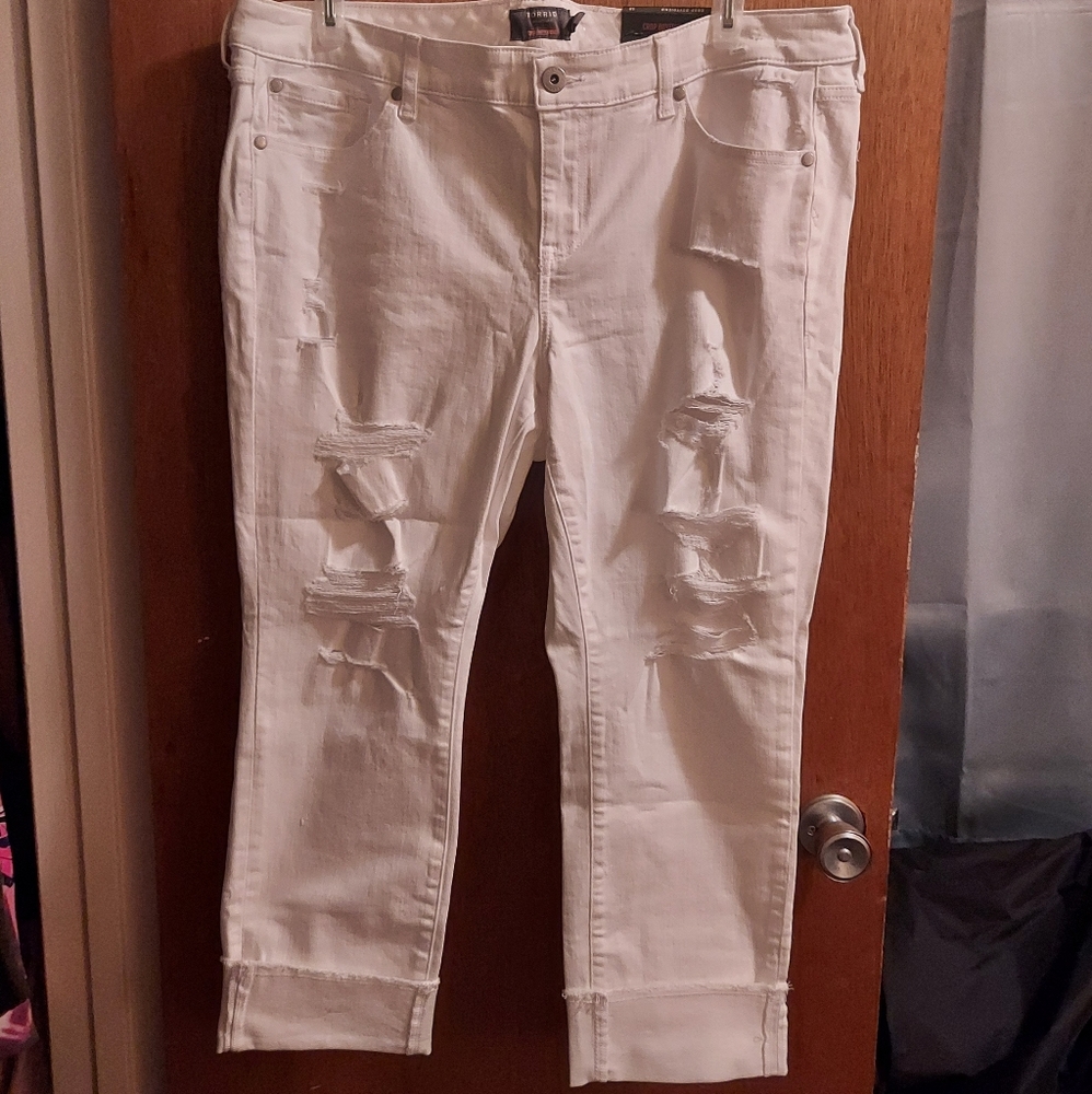 Torrid Crop Boyfriend Jeans